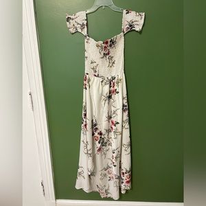 HIGH-LOW Dress that’s BEAUTIFUL